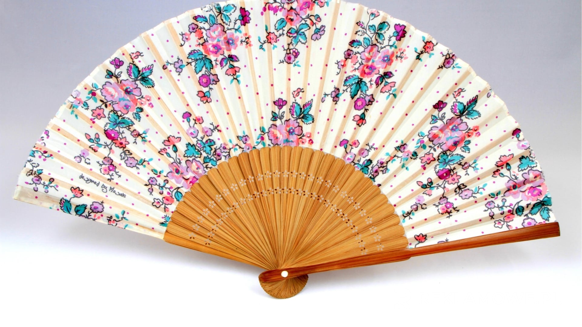 Wachlarze reklamowe jako dekoracja na event