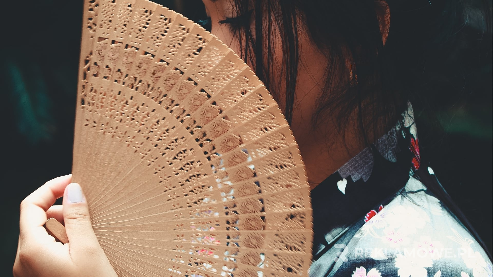 Analiza efektywności kampanii reklamowej